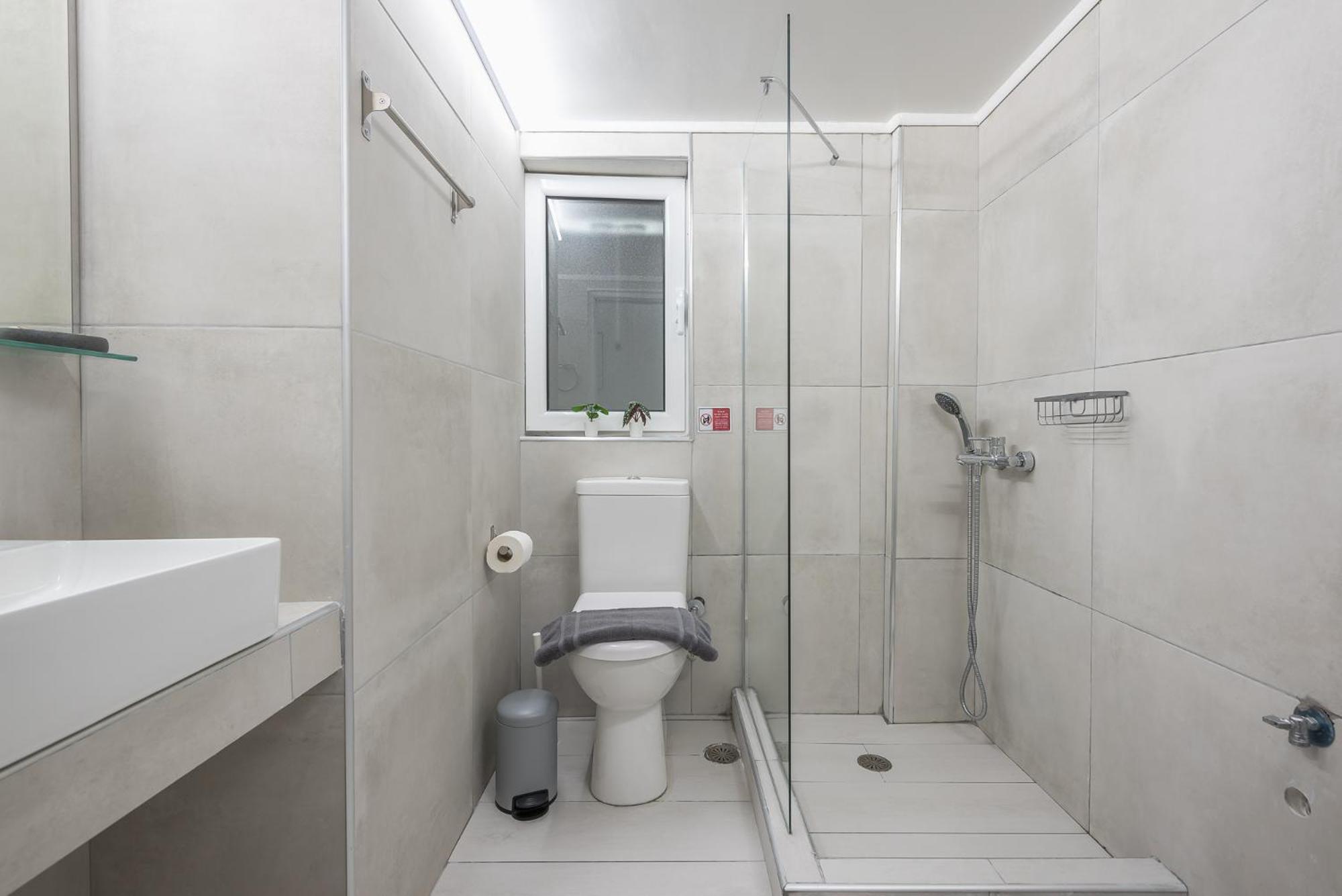 Contemporary Apartment 200M From Acropolis 100Mbps Netflix Афины Экстерьер фото